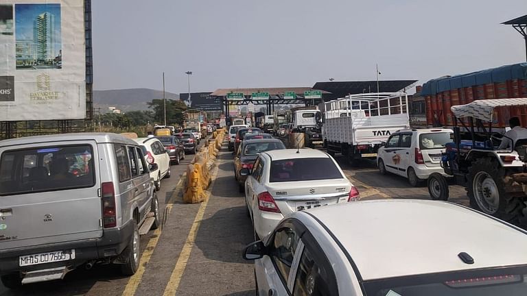 Toll plaza fined Rs 2.18 crore for delayed work